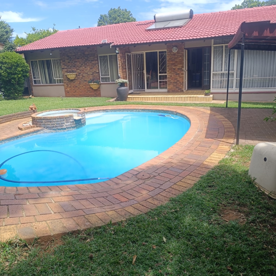 3 Bedroom Property for Sale in Sasolburg Free State